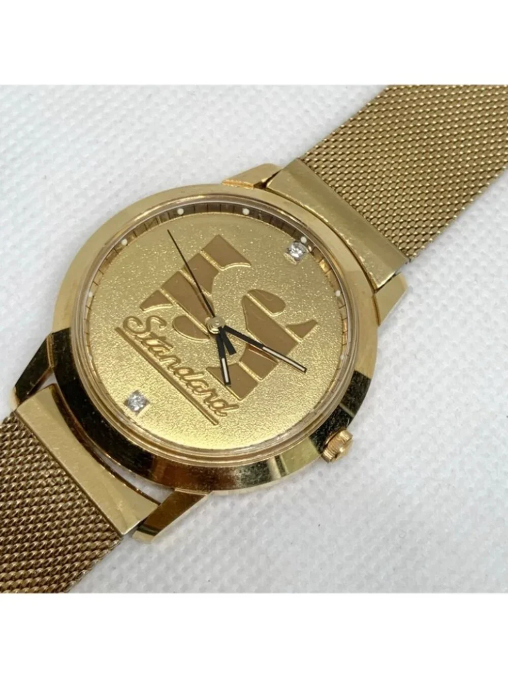 Vintage Jostens Swiss made men’s quartz watch standard 35mm gold tone running